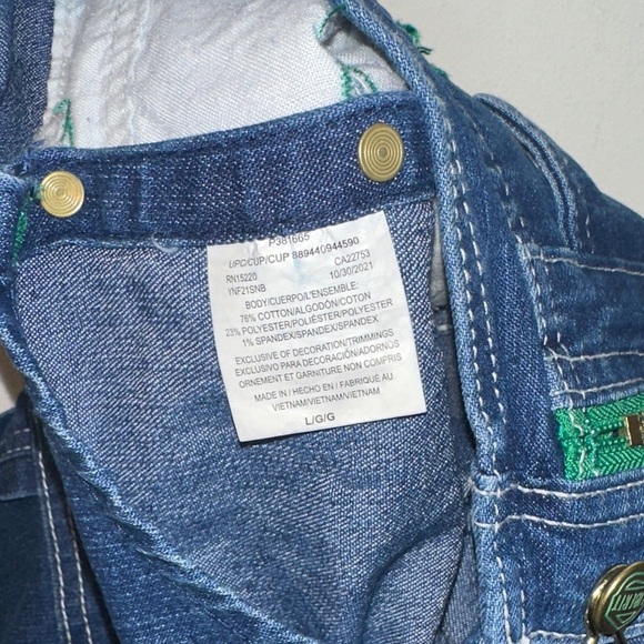 Liberty Denim Overall Shorts with Pocket Detail - Picture 4 of 4